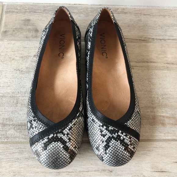 Vionic Caroll Ballet Flats Snakeskin - Picture 3 of 13